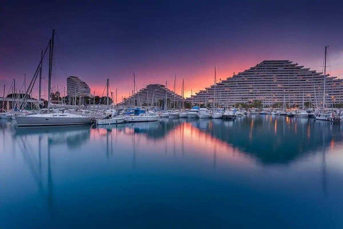 Cote D'Azur Joli Studio 50M Plage, Climatisation , Parking. Villeneuve-Loubet Luaran gambar